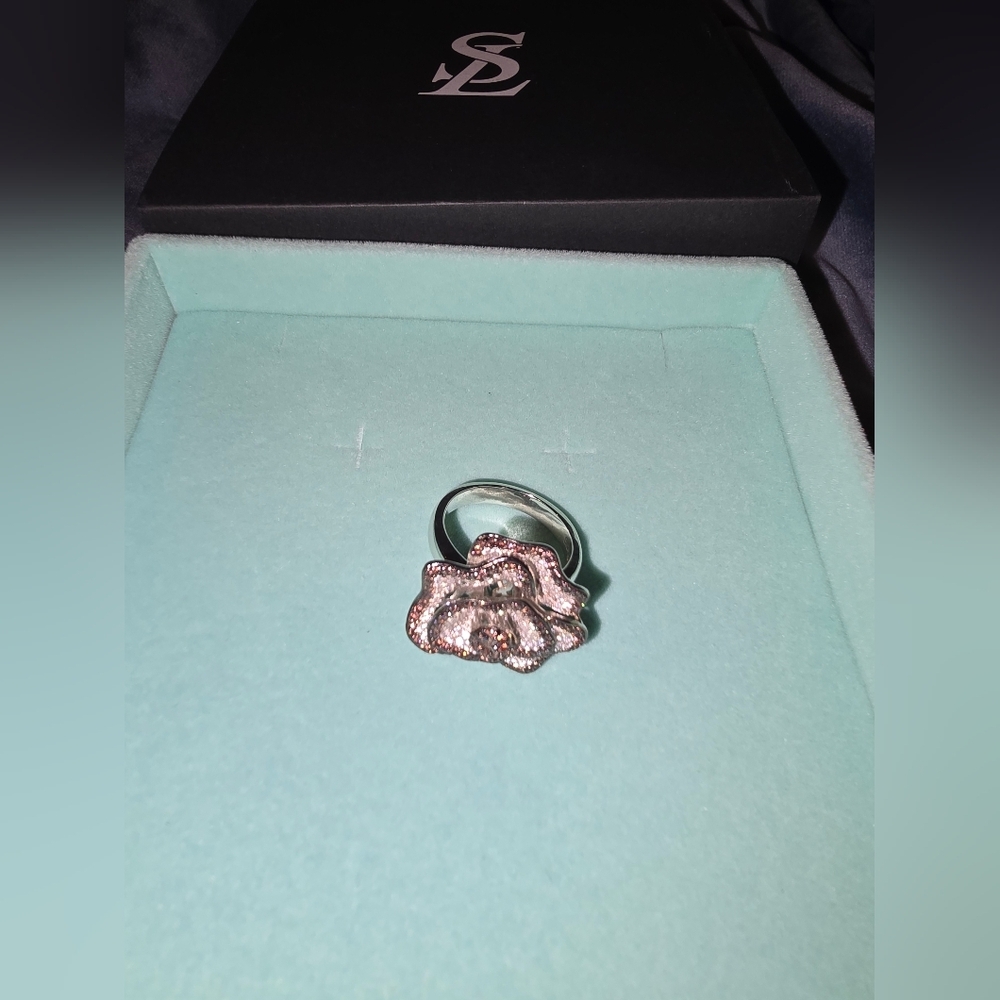 Sale Fine Jewelry Chocolate Pave Flower Ring Size: 8.5 Retail$825 - Picture 12 of 13